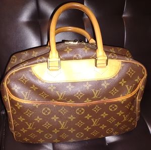 Authentic Louis Vuitton Deauville